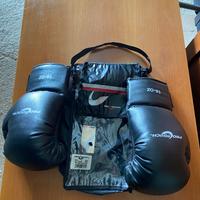 Guantoni da Boxe Pro Touch