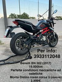MOTO BENELLI 302