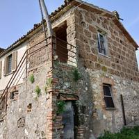 Terratetto a Montecastrilli