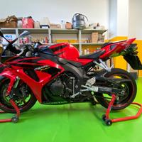 Honda cbr 1000 rr