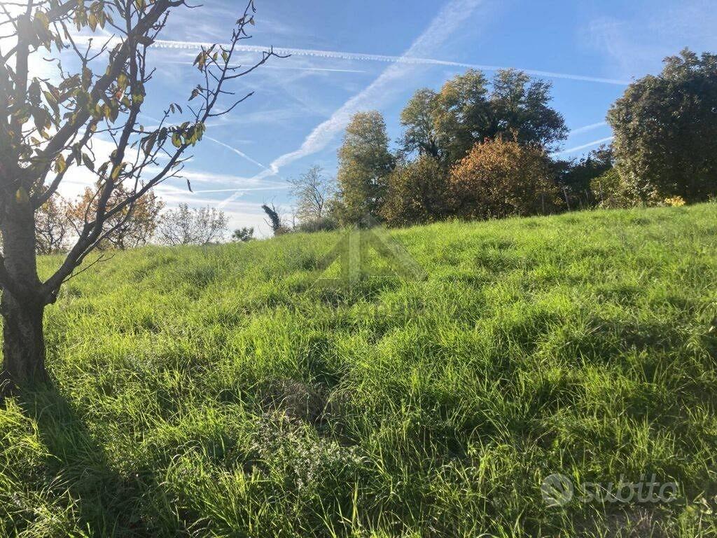 Terreno di 9909 m² a Fonte - Vista 2
