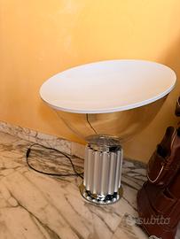 Lampada da tavolo Taccia