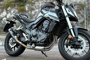 Honda Hornet 750