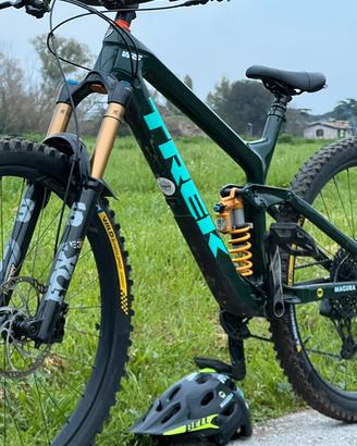 TREK SLASH 9.8