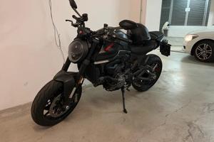 Ducati Monster 937