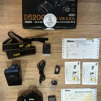 Nikon D5200 solo corpo macchina (senza obbiettivo)