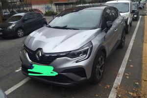Renault Captur E-Tech versione RS LINE 2022