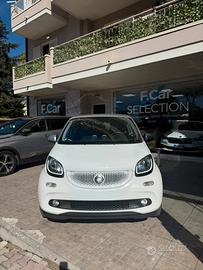 Smart ForFour 70 1.0 Passion NEOPATENTATI NAVIGATO