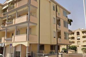 Deposito commerciale doppia serranda