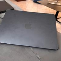 Macbook air 13” M3 8gb di ram 256gb ssd