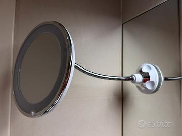 Specchio a ventosa con luce - ingrandimento 10X