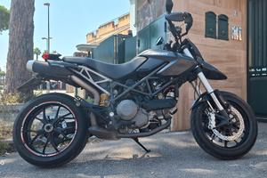 Ducati hypermotard 796 trattabile e perfetta