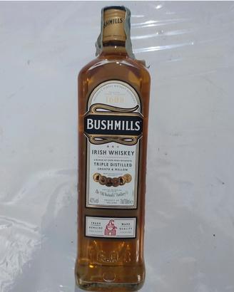 Bushmills Irish Whiskey Triple Distiller 70cl 