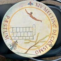 Piatto commemorativo ciclismo paestum dipinto mano