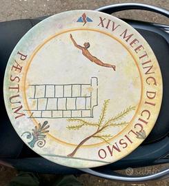 Piatto commemorativo ciclismo paestum dipinto mano