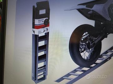 Rampa carico moto
