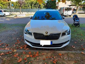 Skoda Superb station wagon 2000tdi