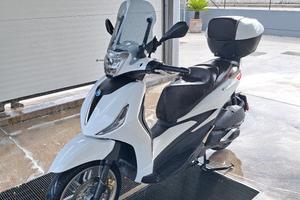 Piaggio Beverly 300  ie ABS e ASR