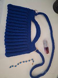 nuova borsa fatta a mano ad uncinetto