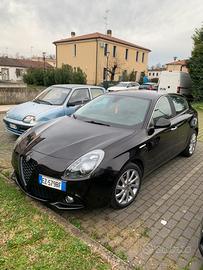 Alfa Romeo Giulietta 1.6MJT 105CV per neopatentati