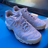 Nike tn bianche numero 42,5