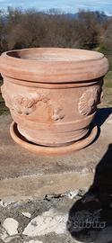 vaso in terracotta. 
