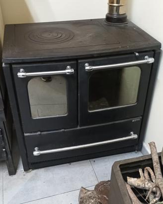 Cucina a legna