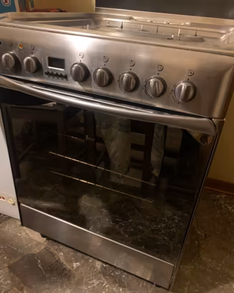 Cucina a gas con forno – Acciaio Inox
