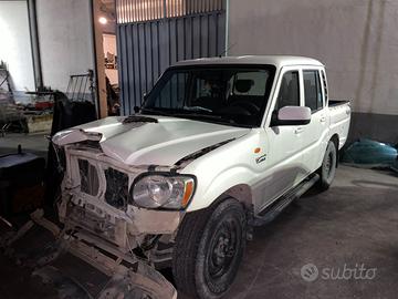 MAHINDRA GOA PICK UP 4X4 ricambi usati