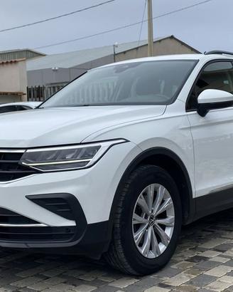 Volkswagen Tiguan Life 2.0 TDI 150CV DSG