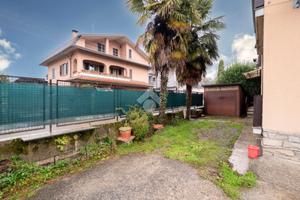 BIFAMILIARE A GIUSSANO