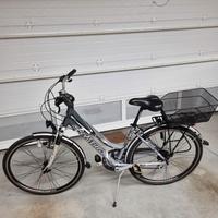 BICICLETTA da donna OLYMPIA nuova