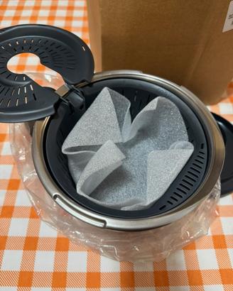 Boccale bimby tm6 con accessori.