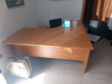 Scrivania angolare legno