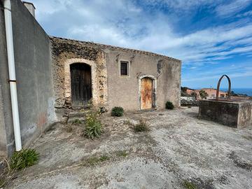 Ficarazzi, terreno mq. 9000 + 3 rustici mq 60