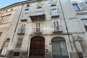 QUATTRO LOCALI AUTONOMO CON TAVERNA