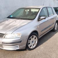 Fiat stilo anno 2004 ricambi usati