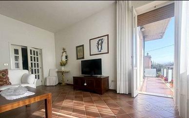 Appartamento di 154 m² con 4 locali a Terni