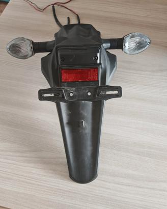 porta targa e frecce posteriori suzuki sv 650 del 