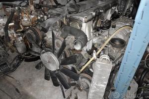 Motore Per Mercedes Sigla 110989 - M110