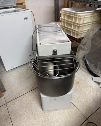 Impastatrice professionale