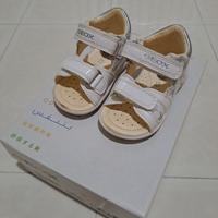 N°2 paia di sandali bimba piede 18 e 19