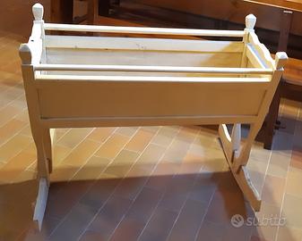 Culla in legno bianca