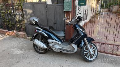 600 € + passaggio Non trat. Beverly 250 ie 2006 €