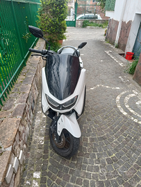 Vendo Yamaha nmax 125