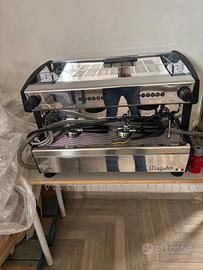 Macchina caffè Magister 2025