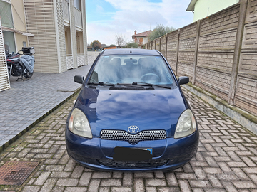 Toyota Yaris 2001 trattabile