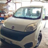 fiat qubo con gancio