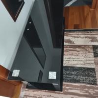 Tavolino in vetro nero porta TV 