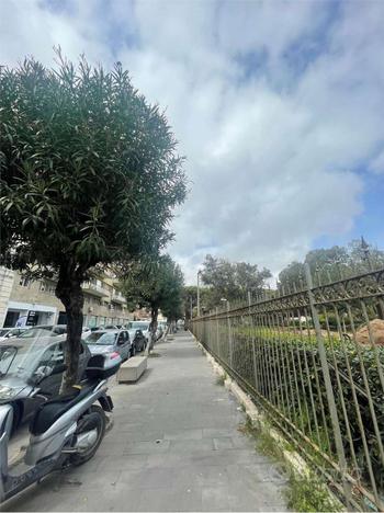 Locali in Zona Alta Densità Commerciale